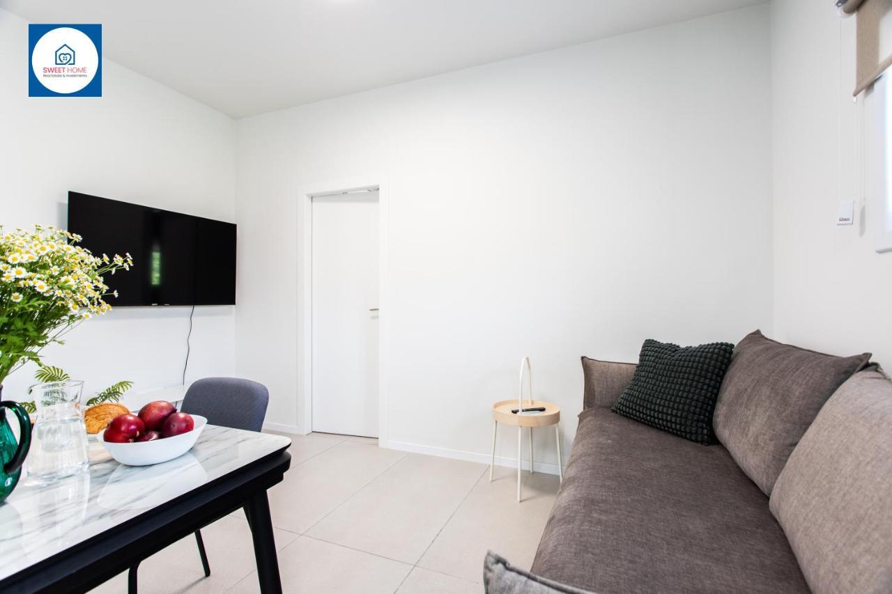 Design Apartments In 内坦亚 外观 照片