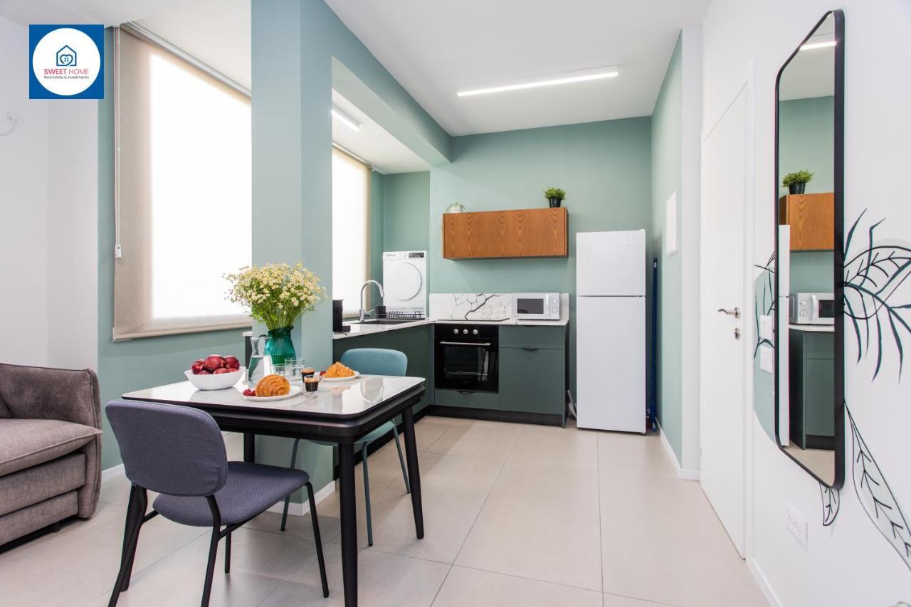 Design Apartments In 内坦亚 外观 照片